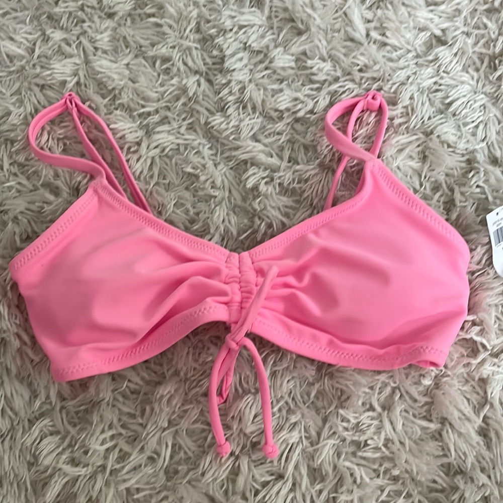 Old navy never worn bathing suit top